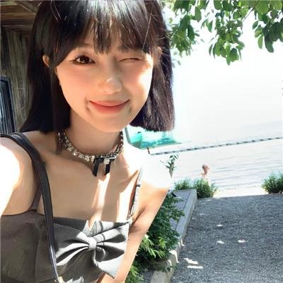 我们的小秘密2024 海报